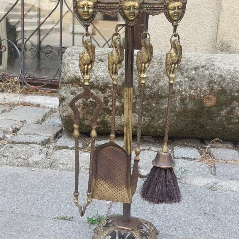Старинен аксесоар за камина - Antiques Provence House